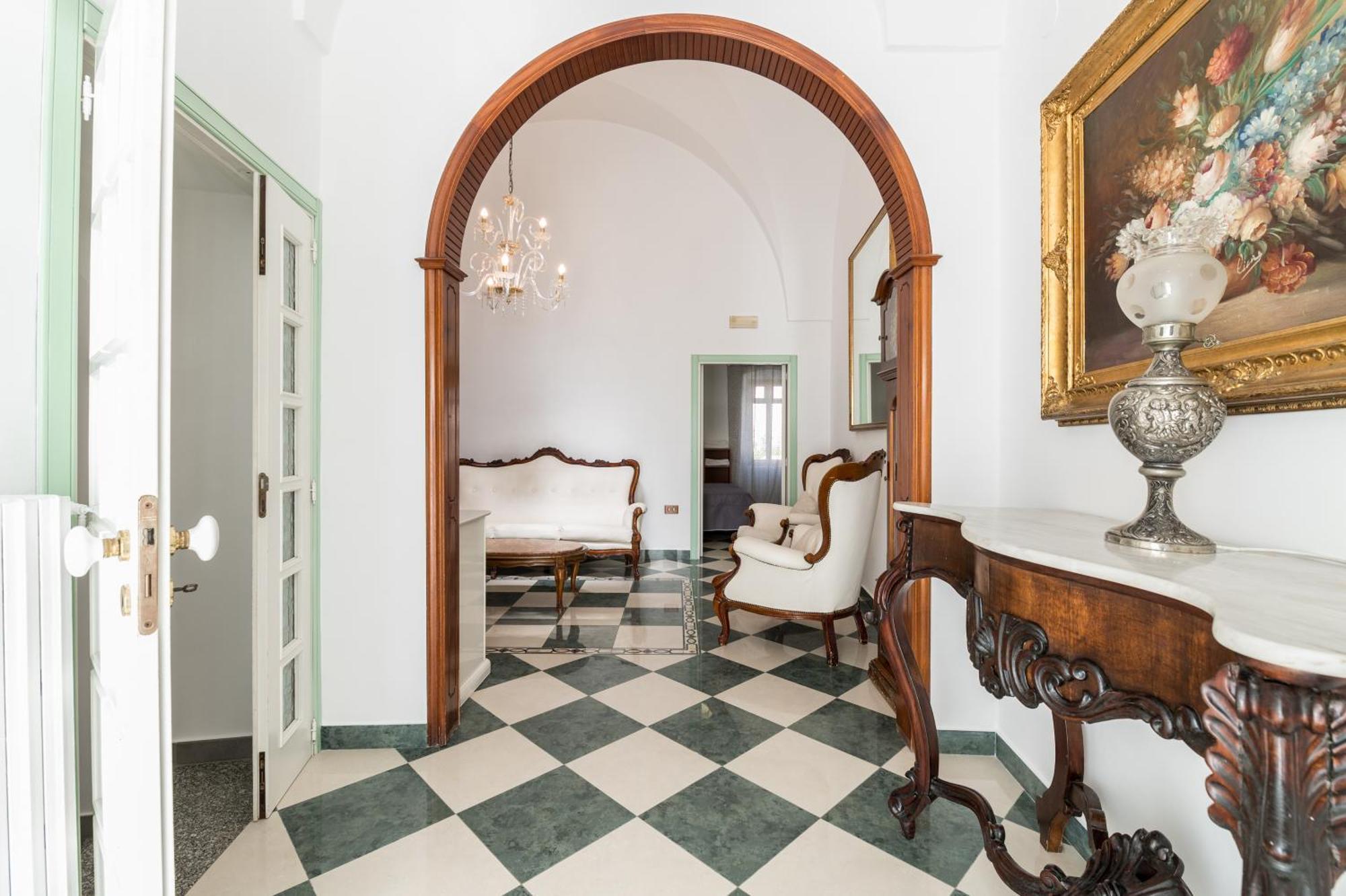 Sant Oronzo Palace Остуни Экстерьер фото
